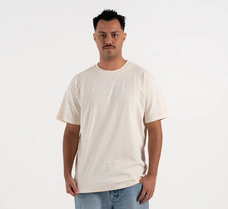 OUTLINE TEE - PLUS SIZES